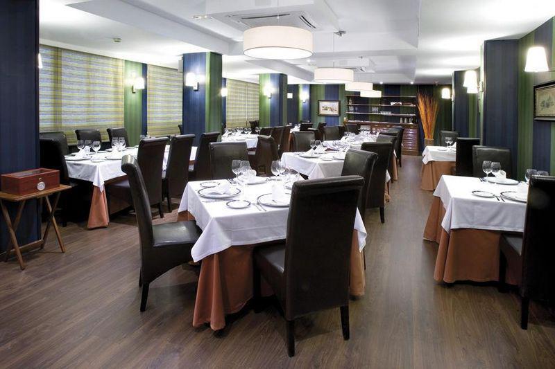 Hotel Los Bracos Logrono Restoran gambar